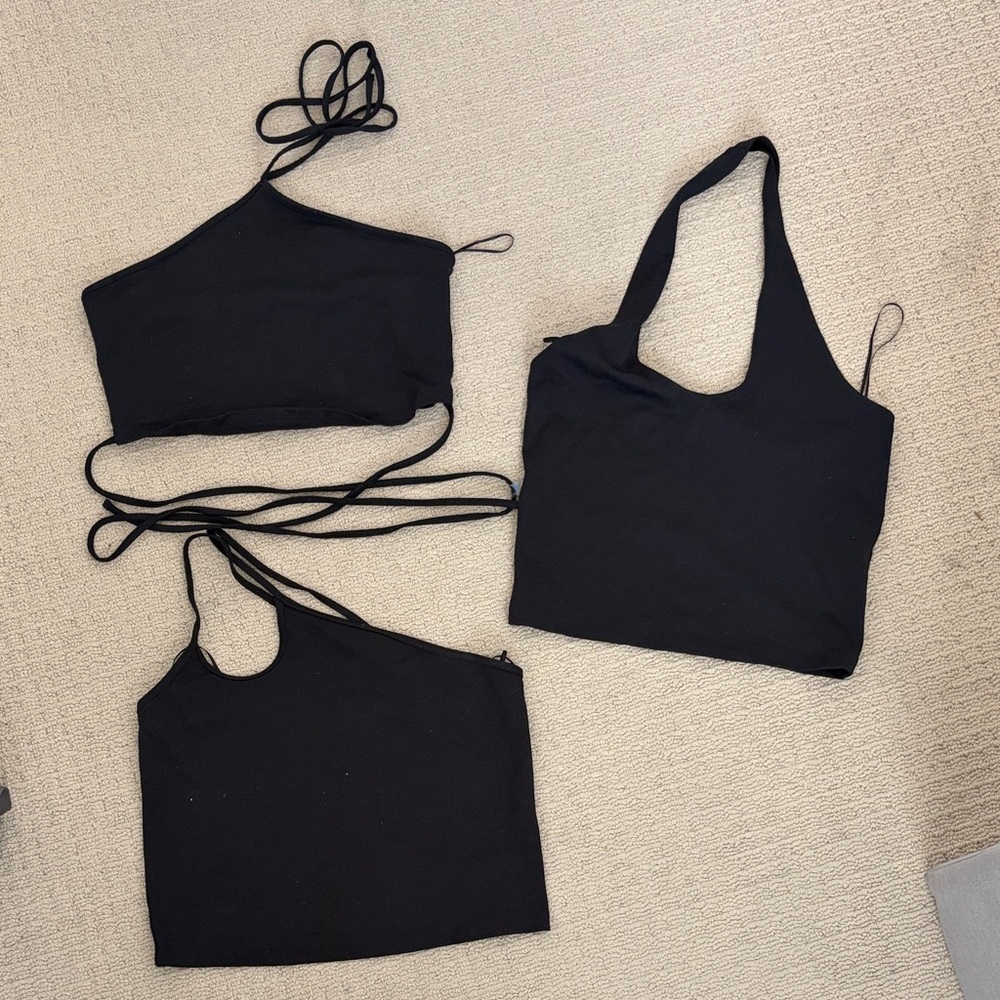 Abercrombie & Fitch 3 pack of black tanks size medium